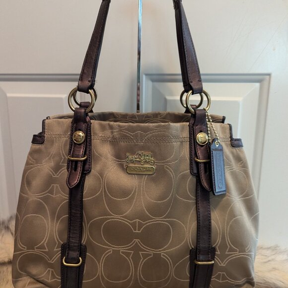 Coach Carryall Mia Signature Satin  with Leather 15402 Bag - Picture 1 of 11
